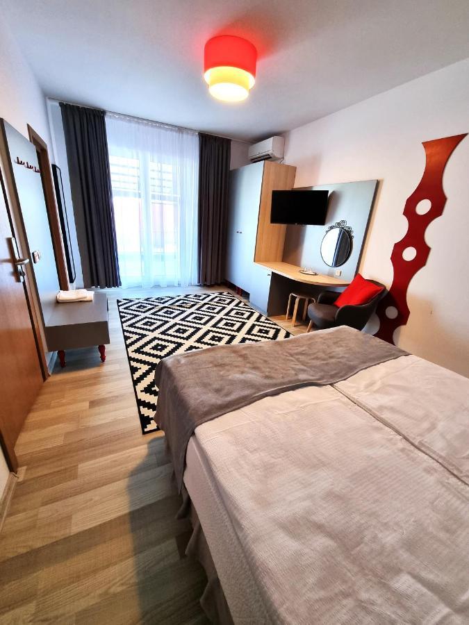 Motel Via Targu Mures Cristesti  外观 照片